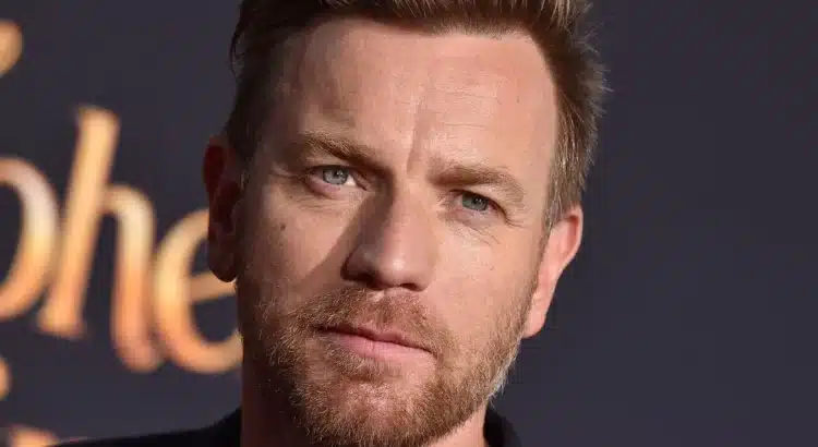 Ewan McGregor discusses how Star Wars fans' perception of his role as Obi-Wan Kenobi has shifted from criticism to appreciation over the years.
