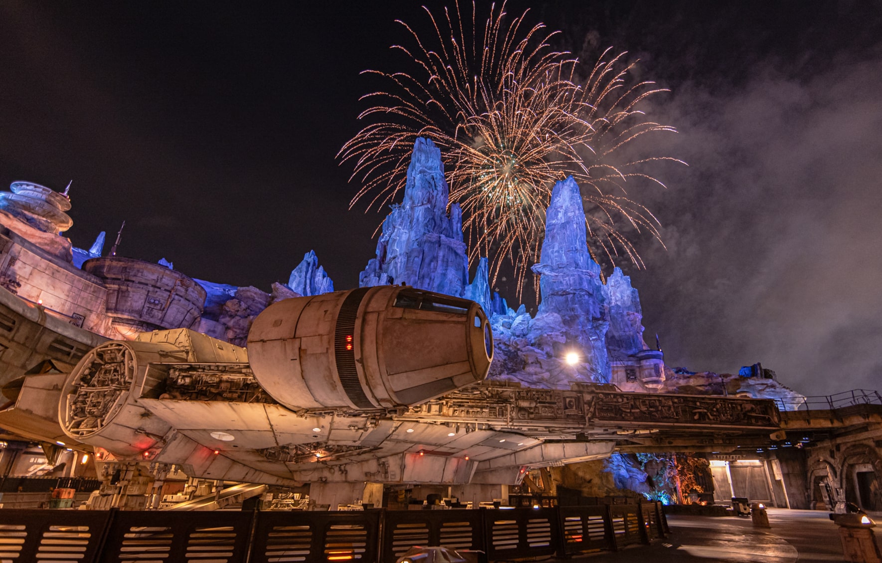 2025 Guide to Season of the Force at Disneyland Park: The Ultimate Star Wars Experience