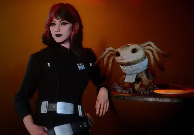 Imperial Navy officer skin mod in Star Wars Outlaws with Kay Vess and her companion